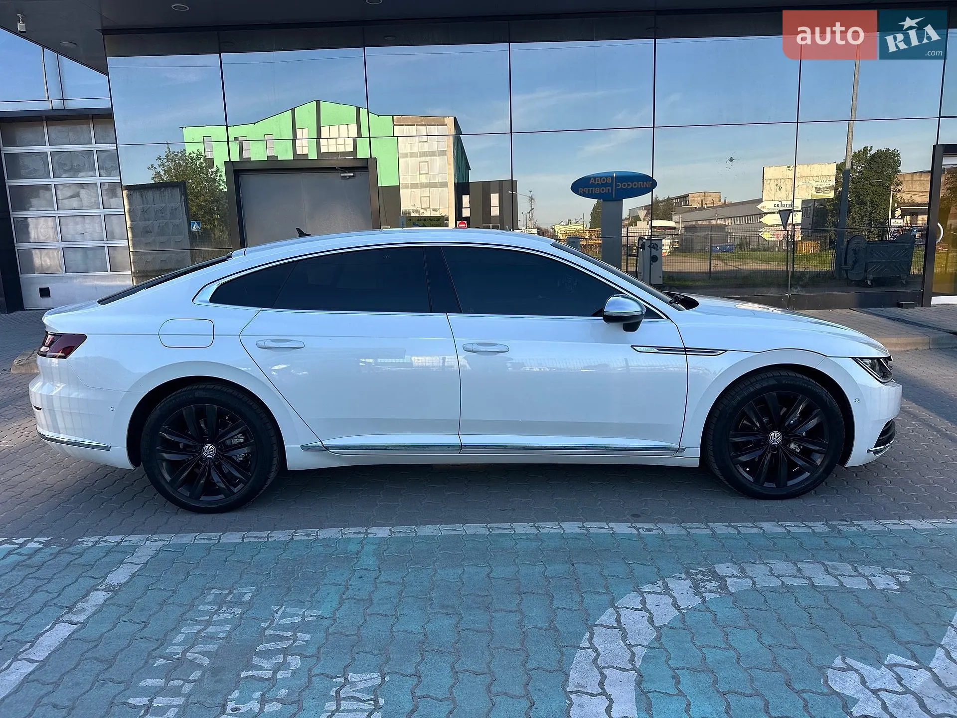 2017 Volkswagen Arteon - мініатюра 4
