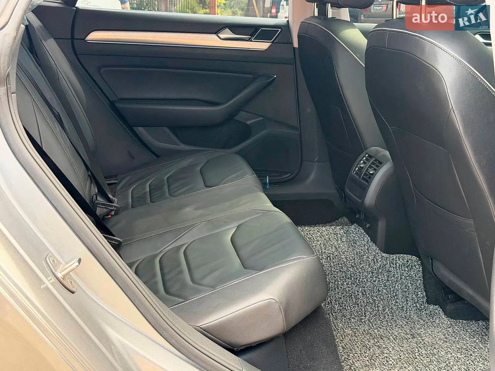 2019 Volkswagen Arteon - мініатюра 21