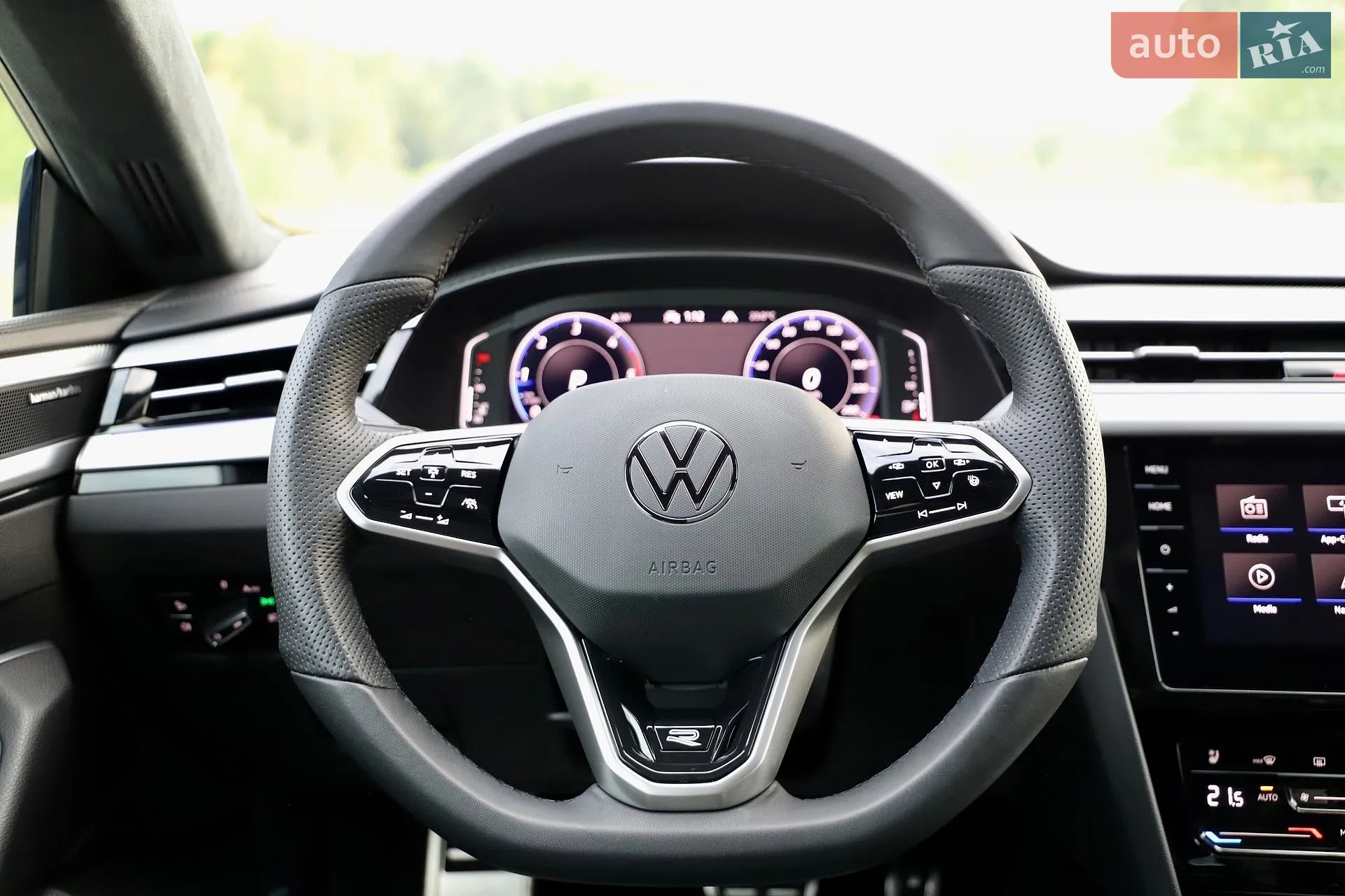 2022 Volkswagen Arteon - мініатюра 129