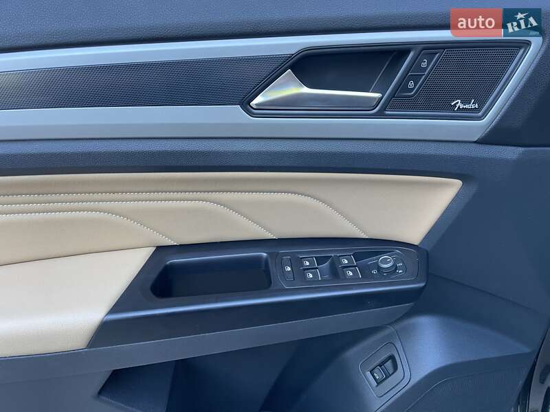 Внедорожник / Кроссовер Volkswagen Atlas Cross Sport 2020 в Ровно