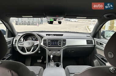 Внедорожник / Кроссовер Volkswagen Atlas Cross Sport 2020 в 