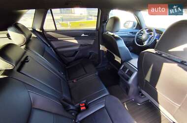 Позашляховик / Кросовер Volkswagen Atlas Cross Sport 2023 в 