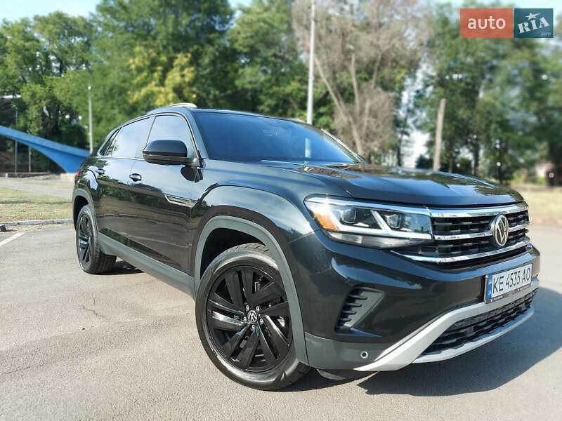 Позашляховик / Кросовер Volkswagen Atlas Cross Sport 2021 в Кам'янському