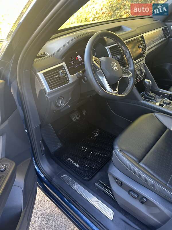 Внедорожник / Кроссовер Volkswagen Atlas Cross Sport 2022 в Львове