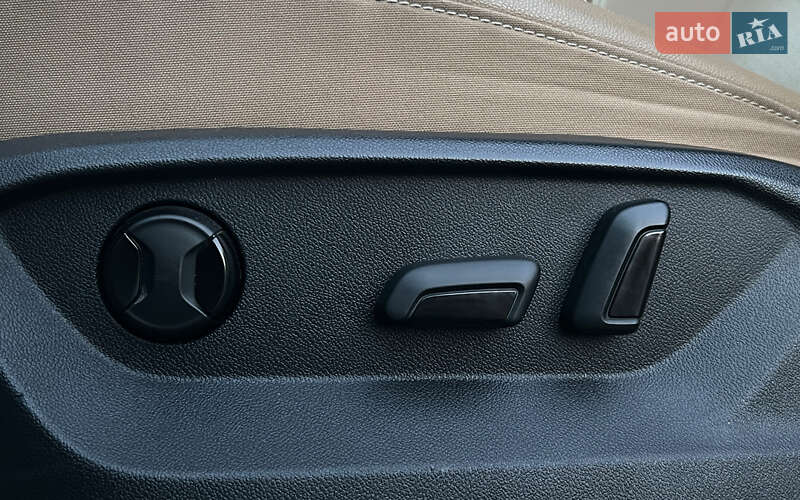 Позашляховик / Кросовер Volkswagen Atlas Cross Sport 2019 в Львові