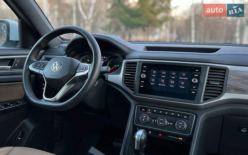 Позашляховик / Кросовер Volkswagen Atlas Cross Sport 2019 в Львові