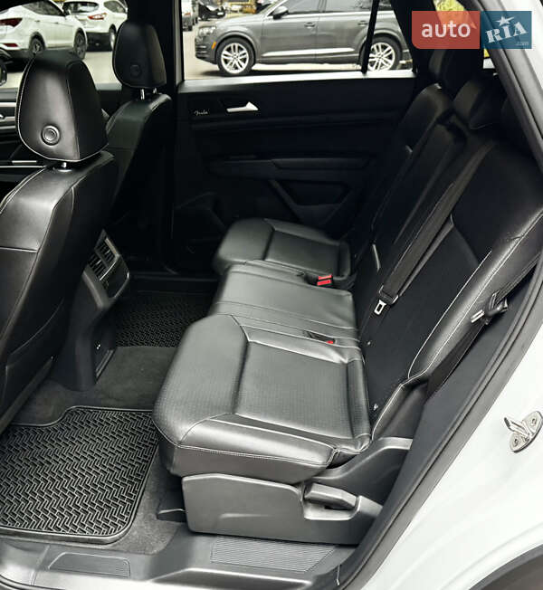 Внедорожник / Кроссовер Volkswagen Atlas Cross Sport 2020 в Киеве фото 69 Внедорожник / Кроссовер Volkswagen Atlas Cross Sport 2020 в Киеве