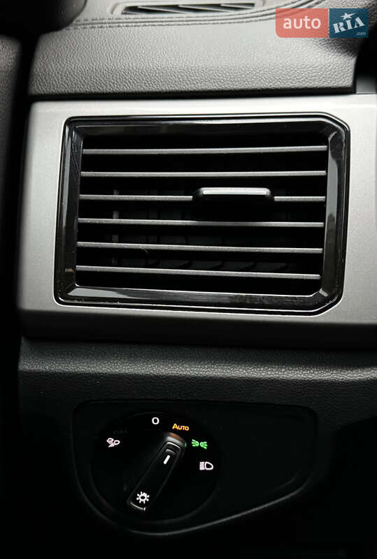 Внедорожник / Кроссовер Volkswagen Atlas Cross Sport 2020 в Киеве фото 87 Внедорожник / Кроссовер Volkswagen Atlas Cross Sport 2020 в Киеве