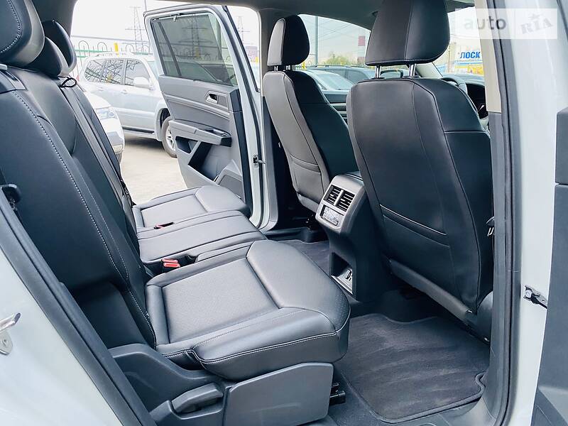 Позашляховик / Кросовер Volkswagen Atlas 2019 в Харкові