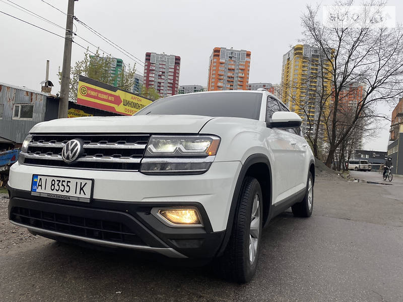 Позашляховик / Кросовер Volkswagen Atlas 2017 в Одесі