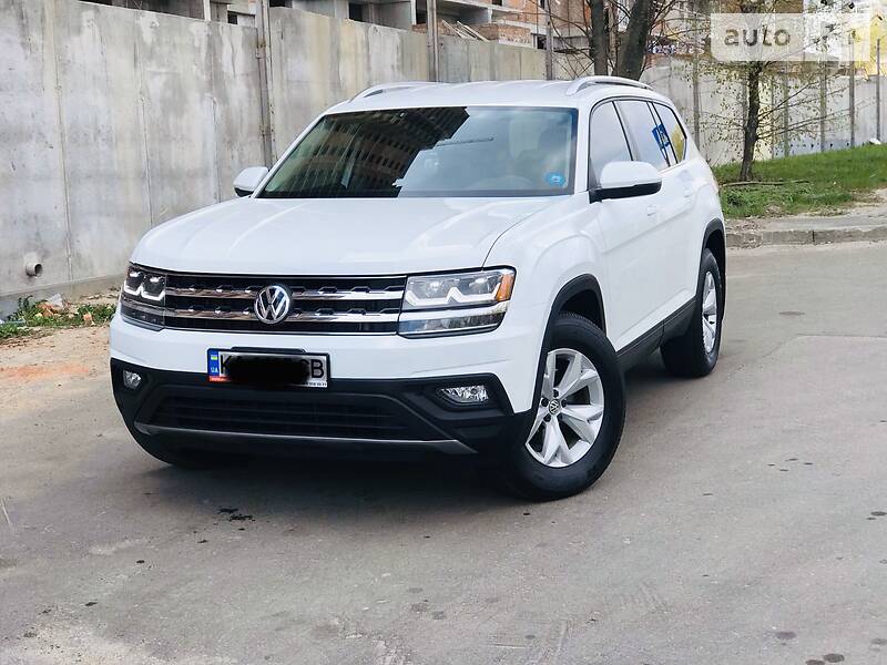 Позашляховик / Кросовер Volkswagen Atlas 2018 в 