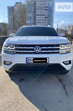 Внедорожник / Кроссовер Volkswagen Atlas 2017 в Одессе
