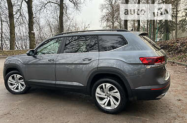 Позашляховик / Кросовер Volkswagen Atlas 2021 в 