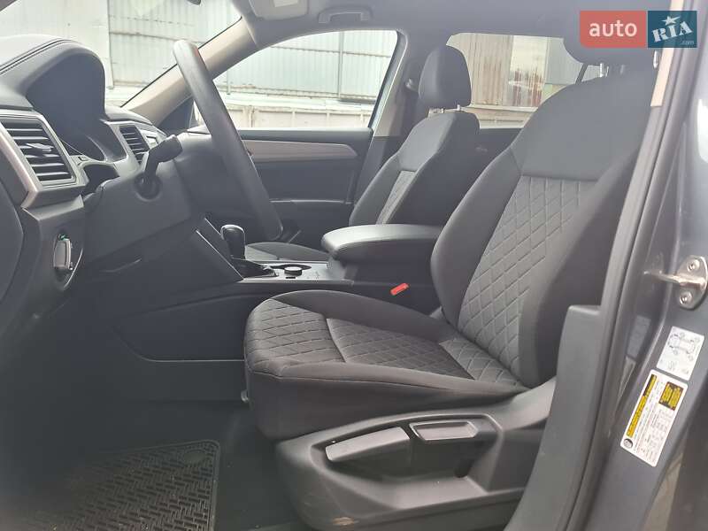 Внедорожник / Кроссовер Volkswagen Atlas 2017 в Львове