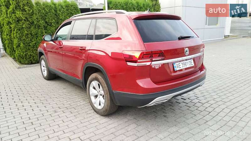Внедорожник / Кроссовер Volkswagen Atlas 2017 в Кривом Роге