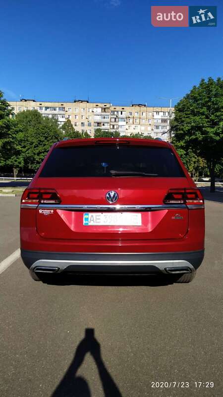 Внедорожник / Кроссовер Volkswagen Atlas 2017 в Кривом Роге