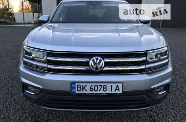 Позашляховик / Кросовер Volkswagen Atlas 2019 в Костопілі