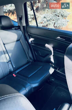 Внедорожник / Кроссовер Volkswagen Atlas 2018 в 