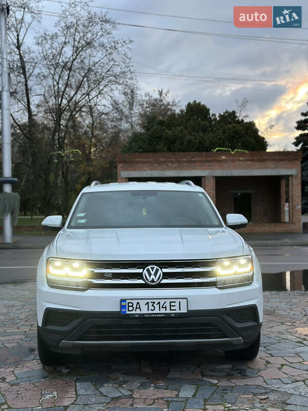 Внедорожник / Кроссовер Volkswagen Atlas 2017 в Кременчуге