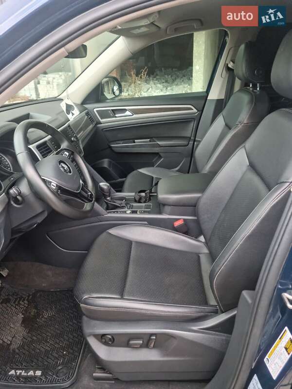 Внедорожник / Кроссовер Volkswagen Atlas 2019 в Буске