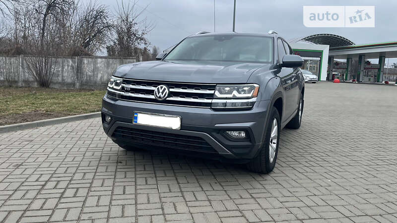 Позашляховик / Кросовер Volkswagen Atlas 2017 в Житомирі