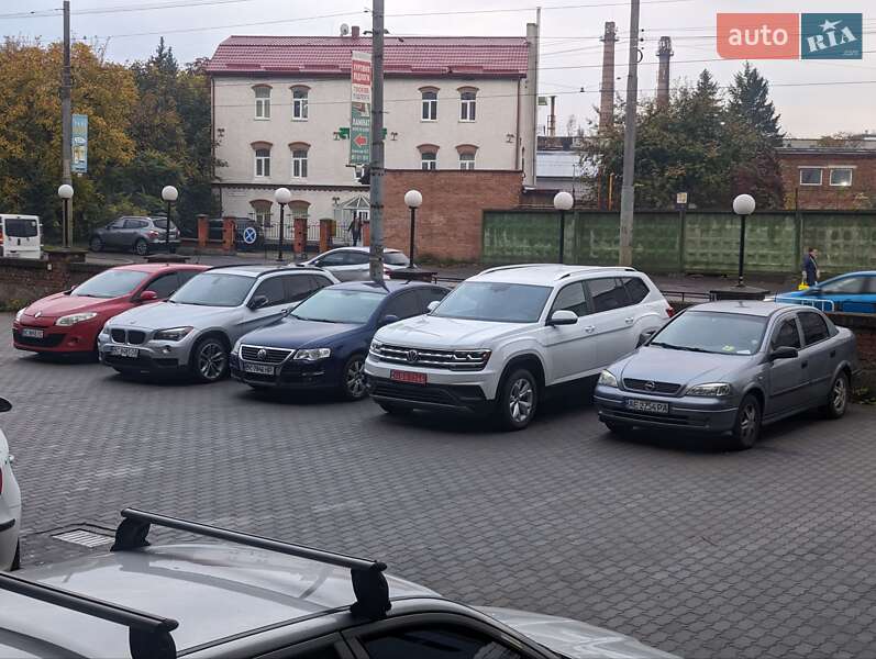 Позашляховик / Кросовер Volkswagen Atlas 2018 в Львові