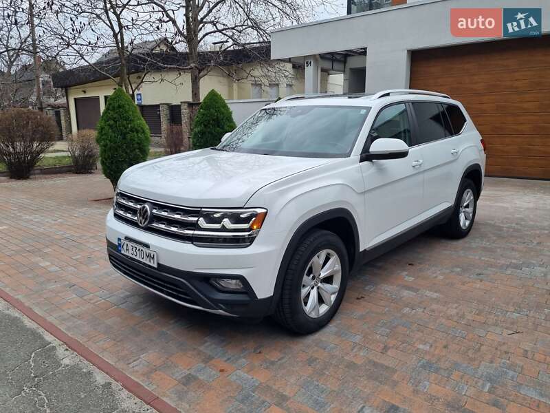 Внедорожник / Кроссовер Volkswagen Atlas 2017 в Киеве