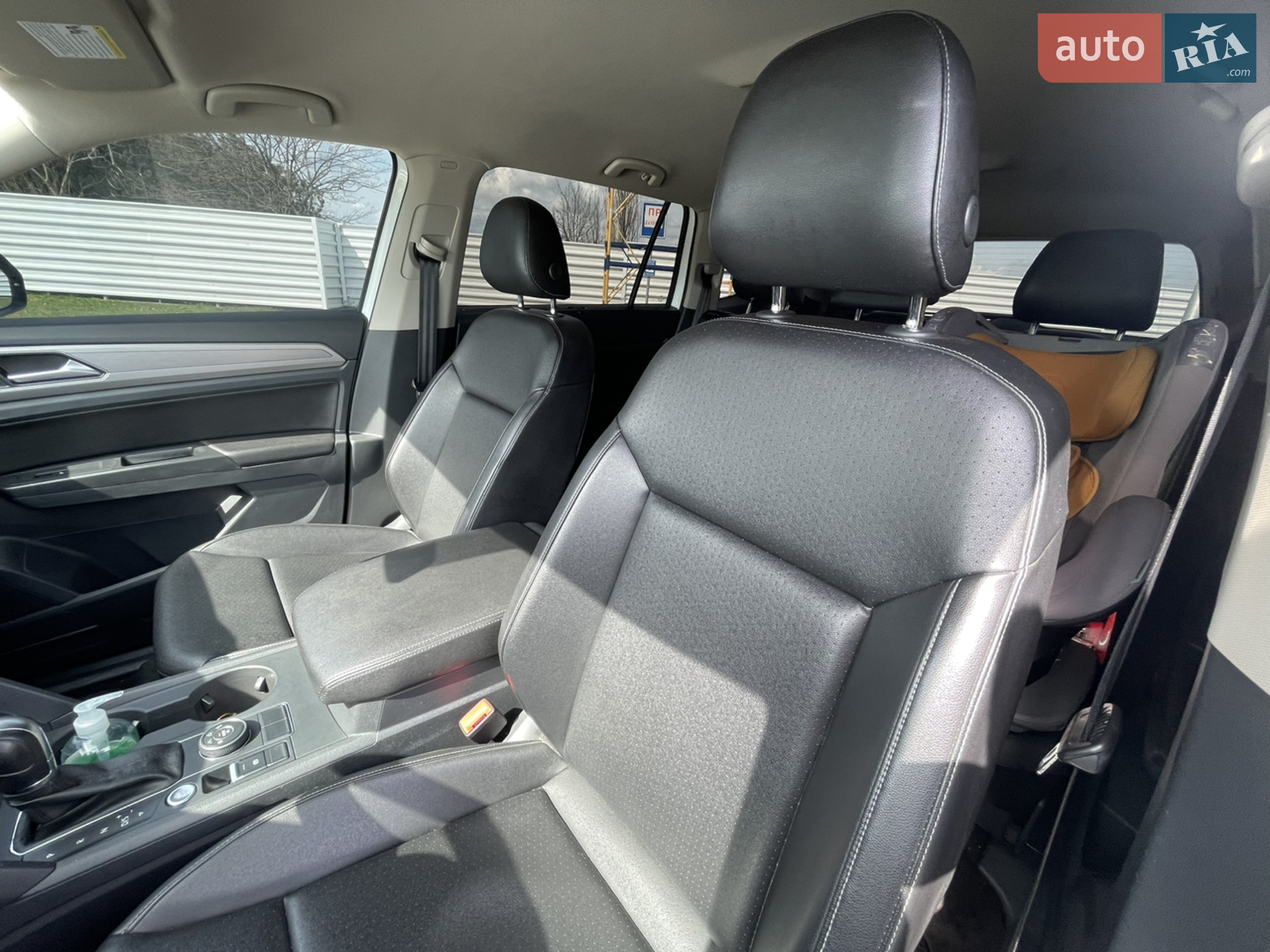 2017 Volkswagen Atlas - мініатюра 16