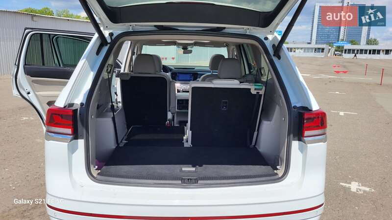 Внедорожник / Кроссовер Volkswagen Atlas 2021 в Киеве