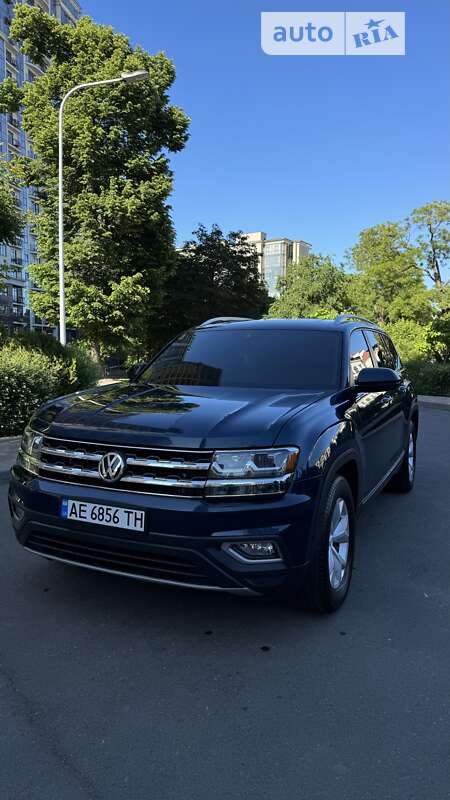 Позашляховик / Кросовер Volkswagen Atlas 2018 в Одесі