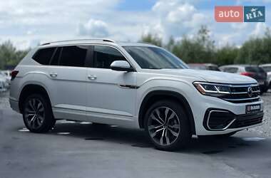 Внедорожник / Кроссовер Volkswagen Atlas 2021 в 