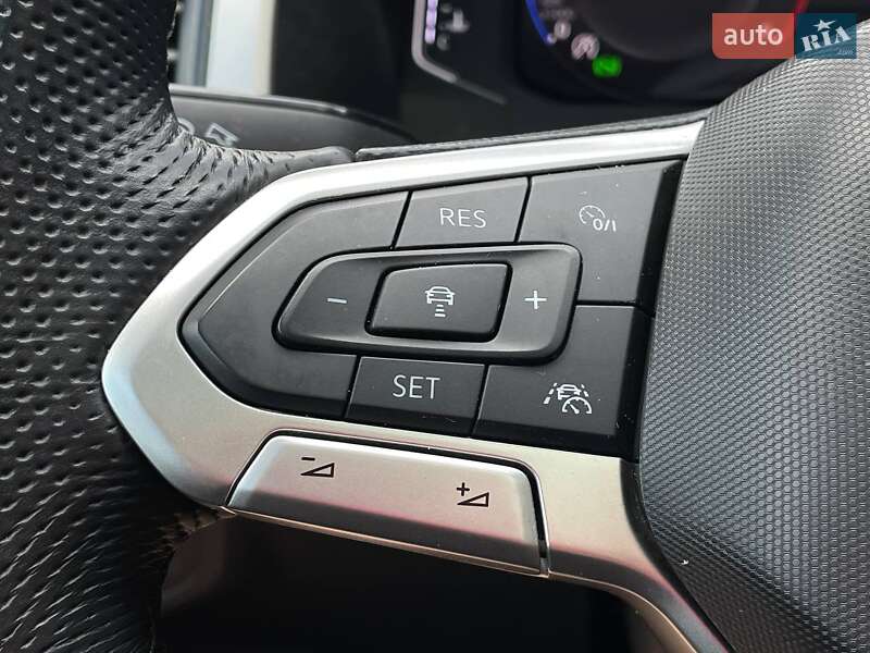 Внедорожник / Кроссовер Volkswagen Atlas 2021 в Ровно