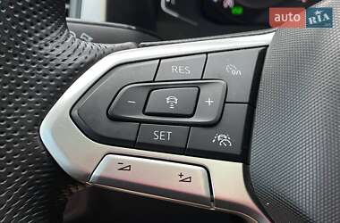 Внедорожник / Кроссовер Volkswagen Atlas 2021 в 