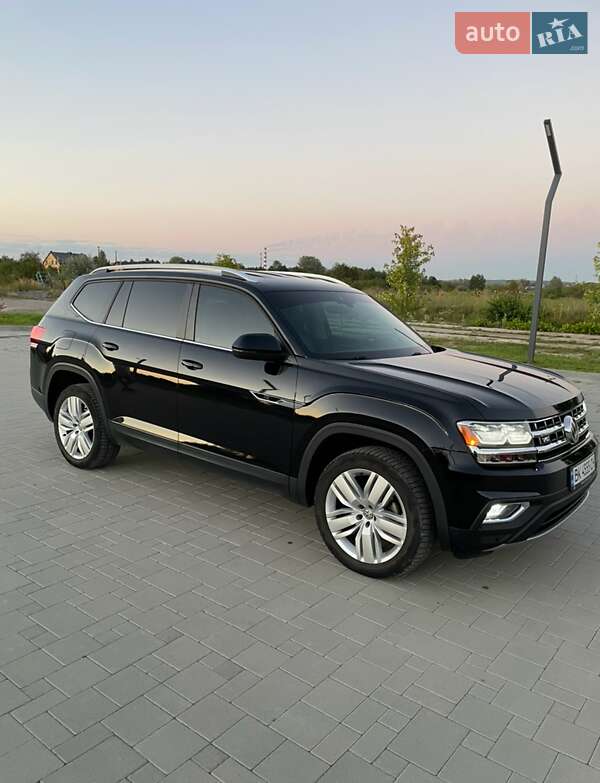 Внедорожник / Кроссовер Volkswagen Atlas 2019 в Здолбунове