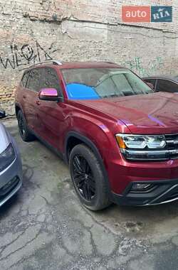 Внедорожник / Кроссовер Volkswagen Atlas 2017 в Киеве