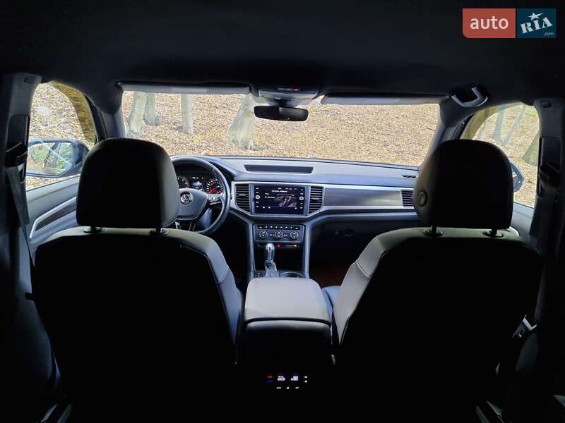 Внедорожник / Кроссовер Volkswagen Atlas 2017 в Киеве