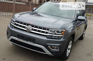 Внедорожник / Кроссовер Volkswagen Atlas 2017 в Киеве