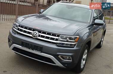 Позашляховик / Кросовер Volkswagen Atlas 2017 в Києві