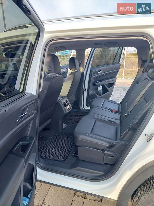 Внедорожник / Кроссовер Volkswagen Atlas 2020 в Хусте