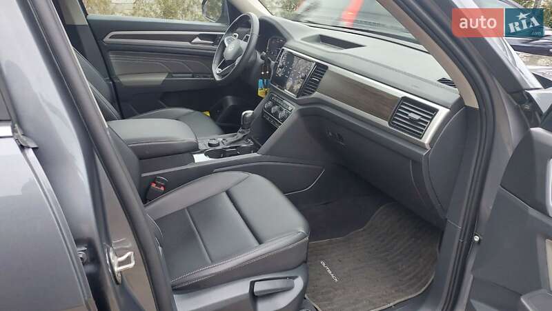 Внедорожник / Кроссовер Volkswagen Atlas 2021 в Александрие