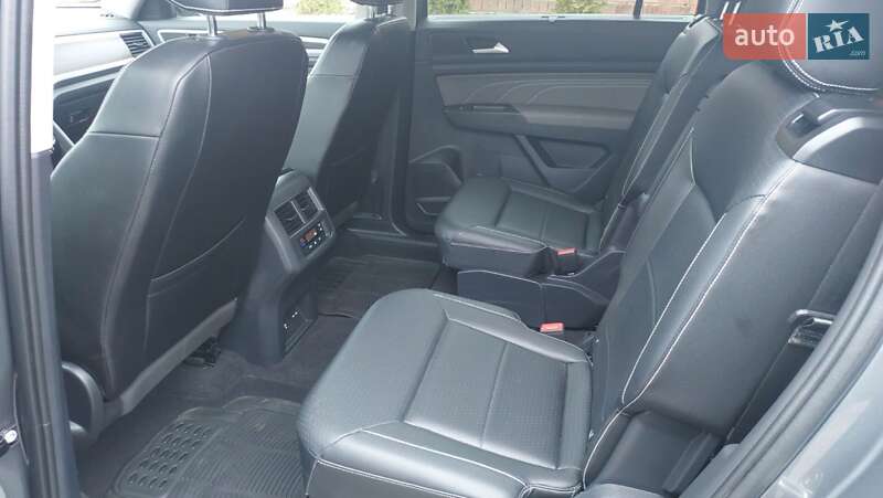 Внедорожник / Кроссовер Volkswagen Atlas 2021 в Александрие