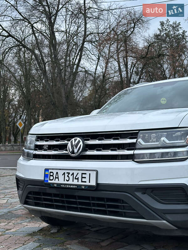 Внедорожник / Кроссовер Volkswagen Atlas 2017 в Кременчуге