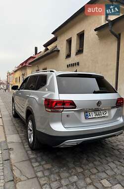 Внедорожник / Кроссовер Volkswagen Atlas 2017 в Киеве