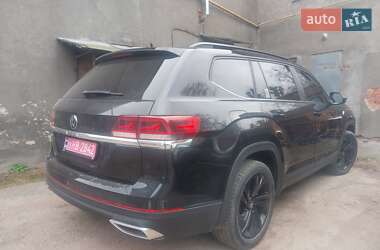 Внедорожник / Кроссовер Volkswagen Atlas 2021 в 