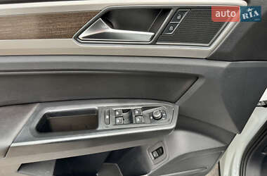 Внедорожник / Кроссовер Volkswagen Atlas 2019 в 
