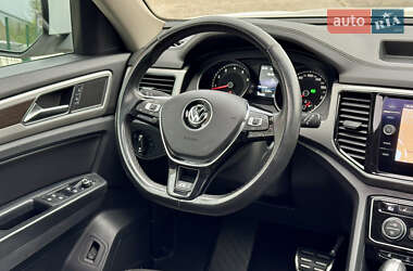 Внедорожник / Кроссовер Volkswagen Atlas 2019 в 