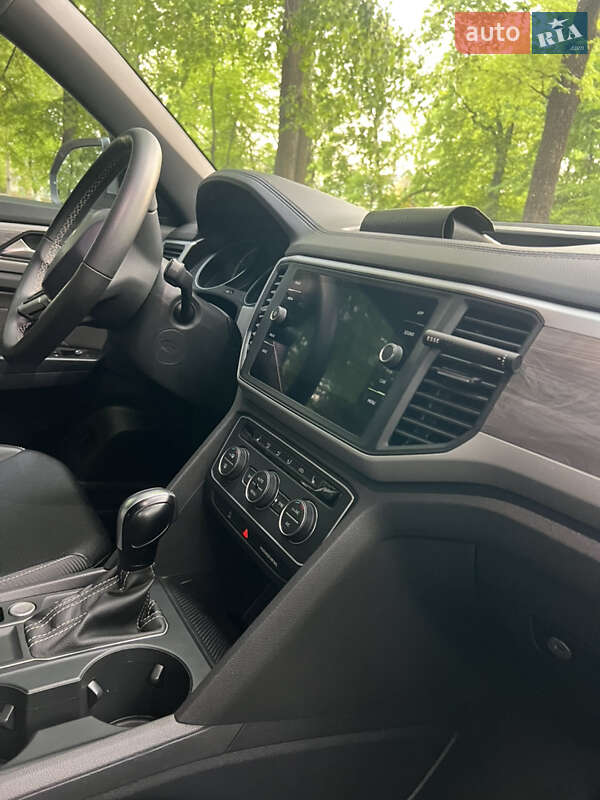Внедорожник / Кроссовер Volkswagen Atlas 2020 в Ромнах