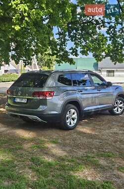 Внедорожник / Кроссовер Volkswagen Atlas 2018 в 
