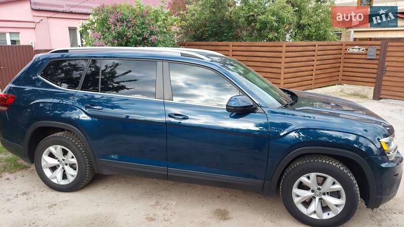 Внедорожник / Кроссовер Volkswagen Atlas 2017 в Василькове