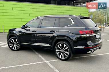 Внедорожник / Кроссовер Volkswagen Atlas 2021 в 